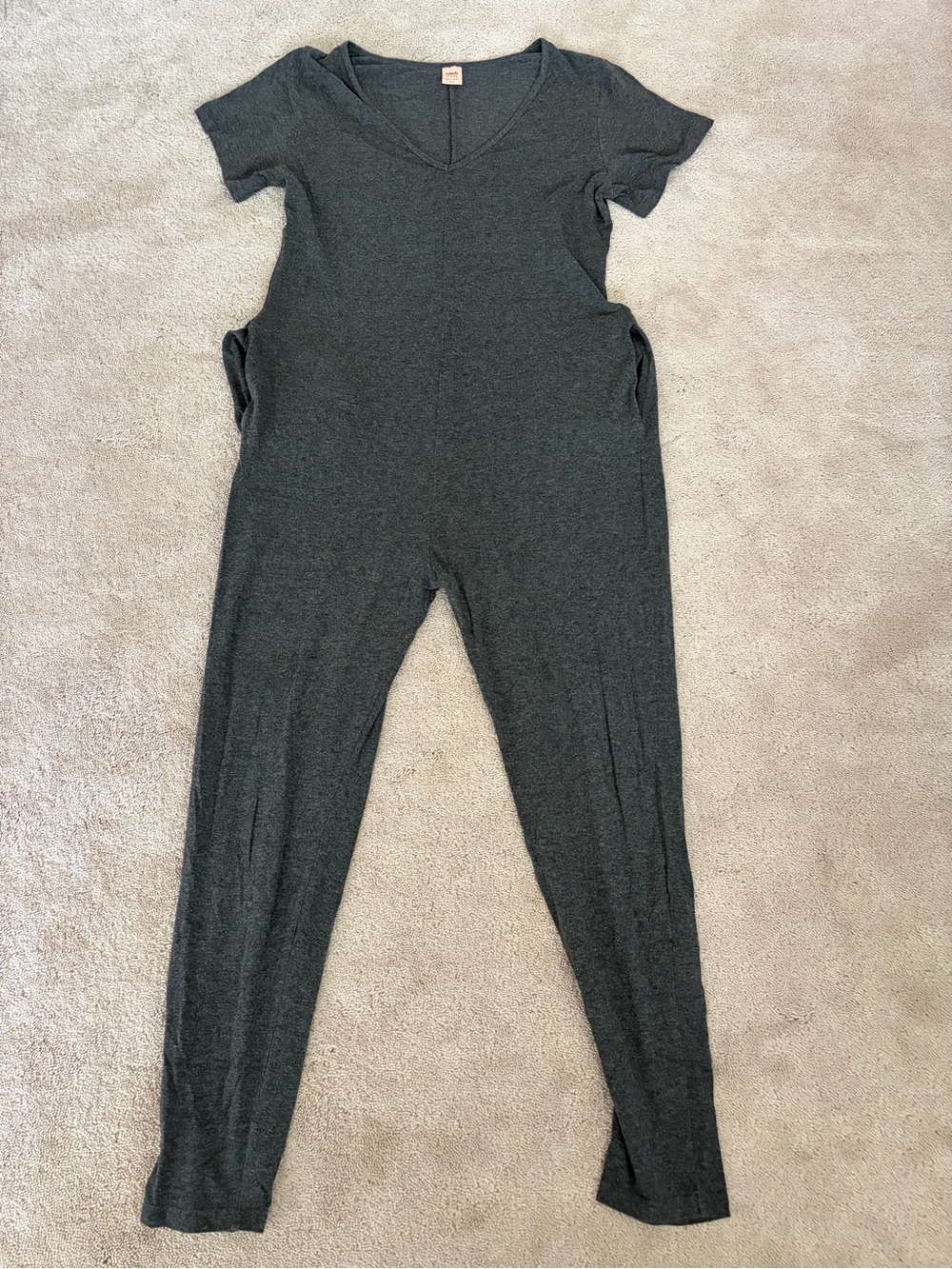 Smash + Tess V-Neck Short Sleeve Jumpsuit in Dark Heather Gray